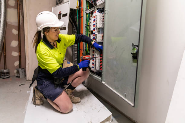 Best Electrician for Home Renovation  in Manchester, NH